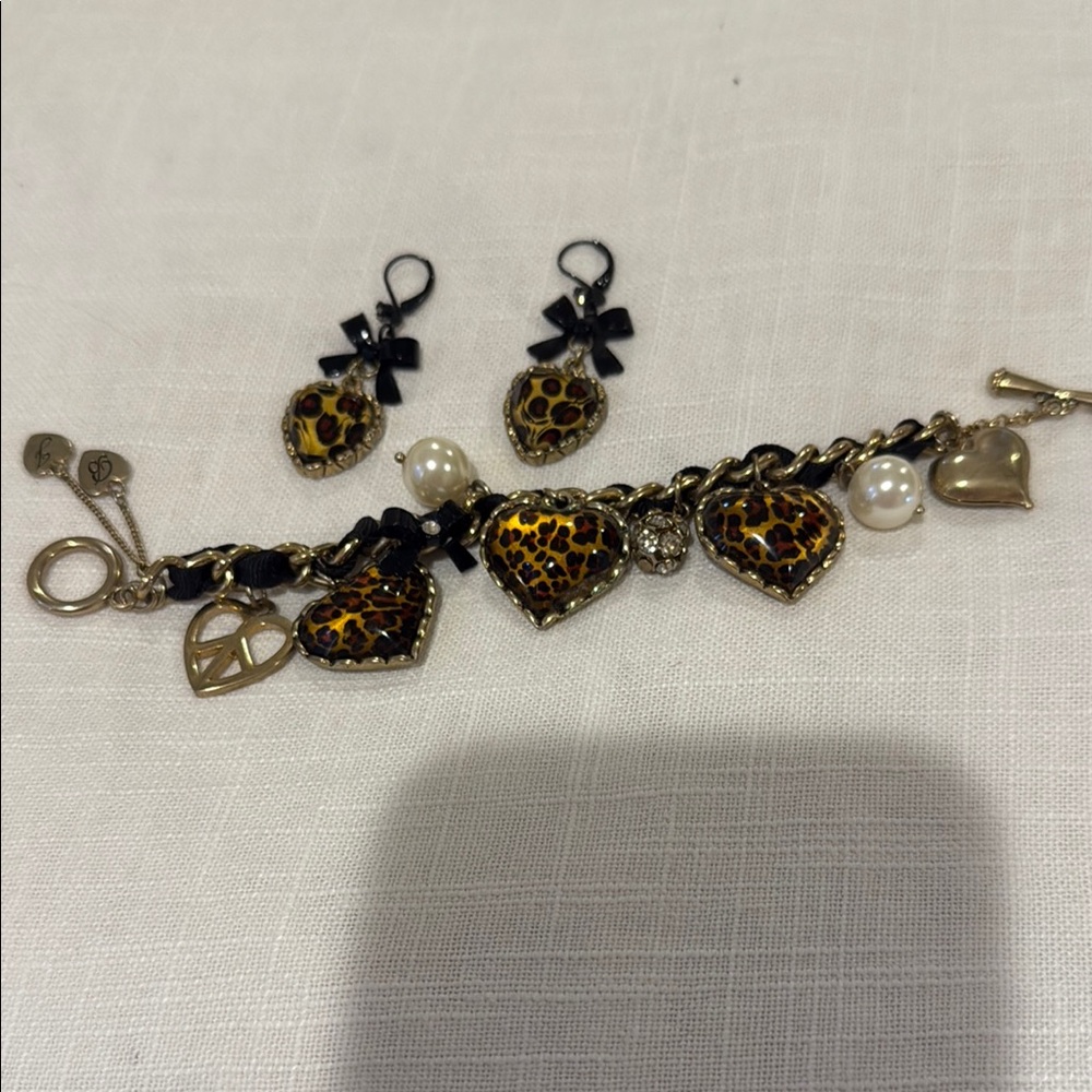 Betsy Johnson Leopard Heart Charm Bracelet and Earring Set